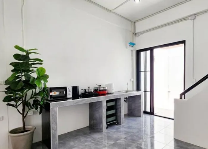 Ls 1 Lasalle House,bts,suvarnabhumi ,mega Bangna Bangkok